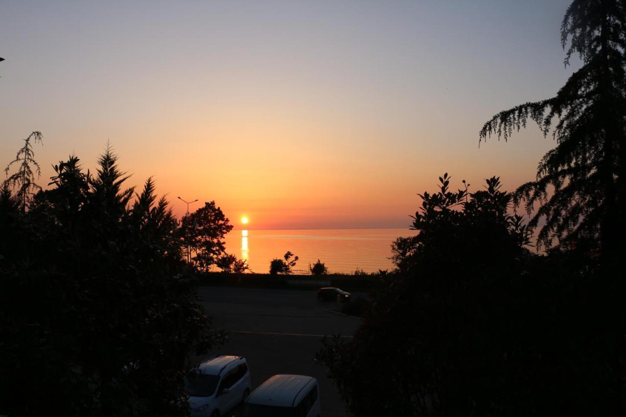 Hotel Lazlakar Sogutlu  Екстериор снимка
