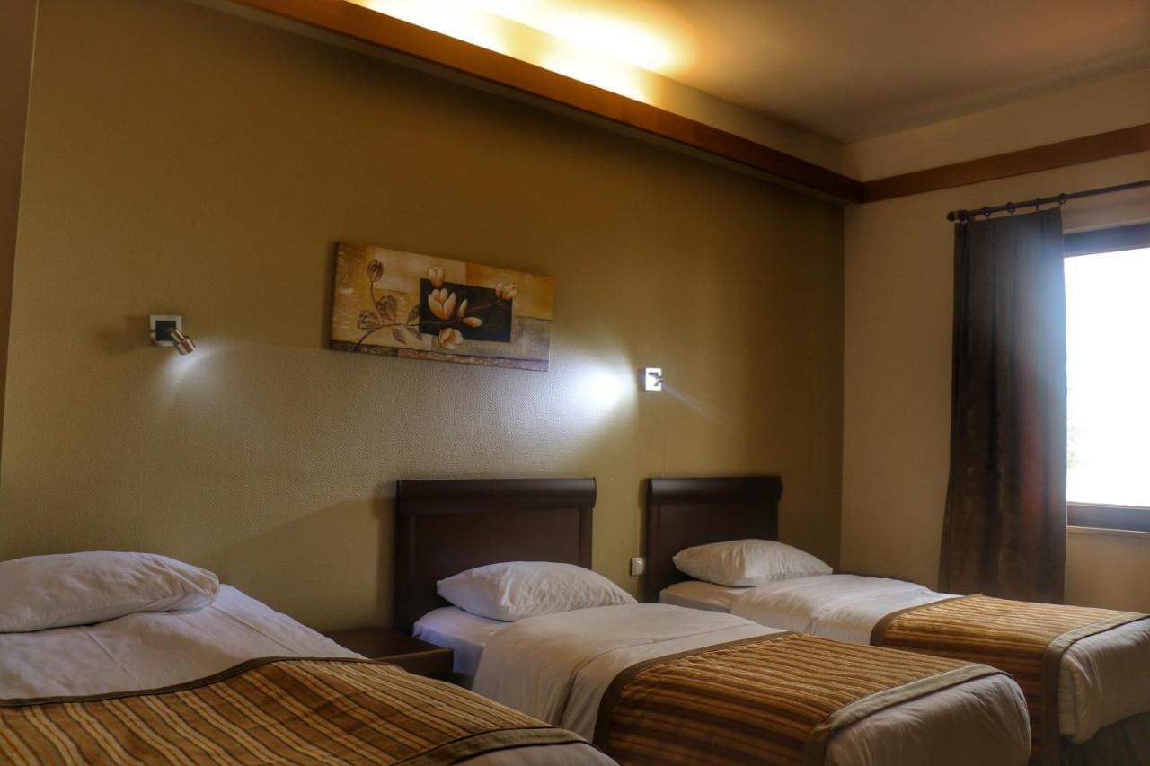 Hotel Lazlakar Sogutlu  Екстериор снимка