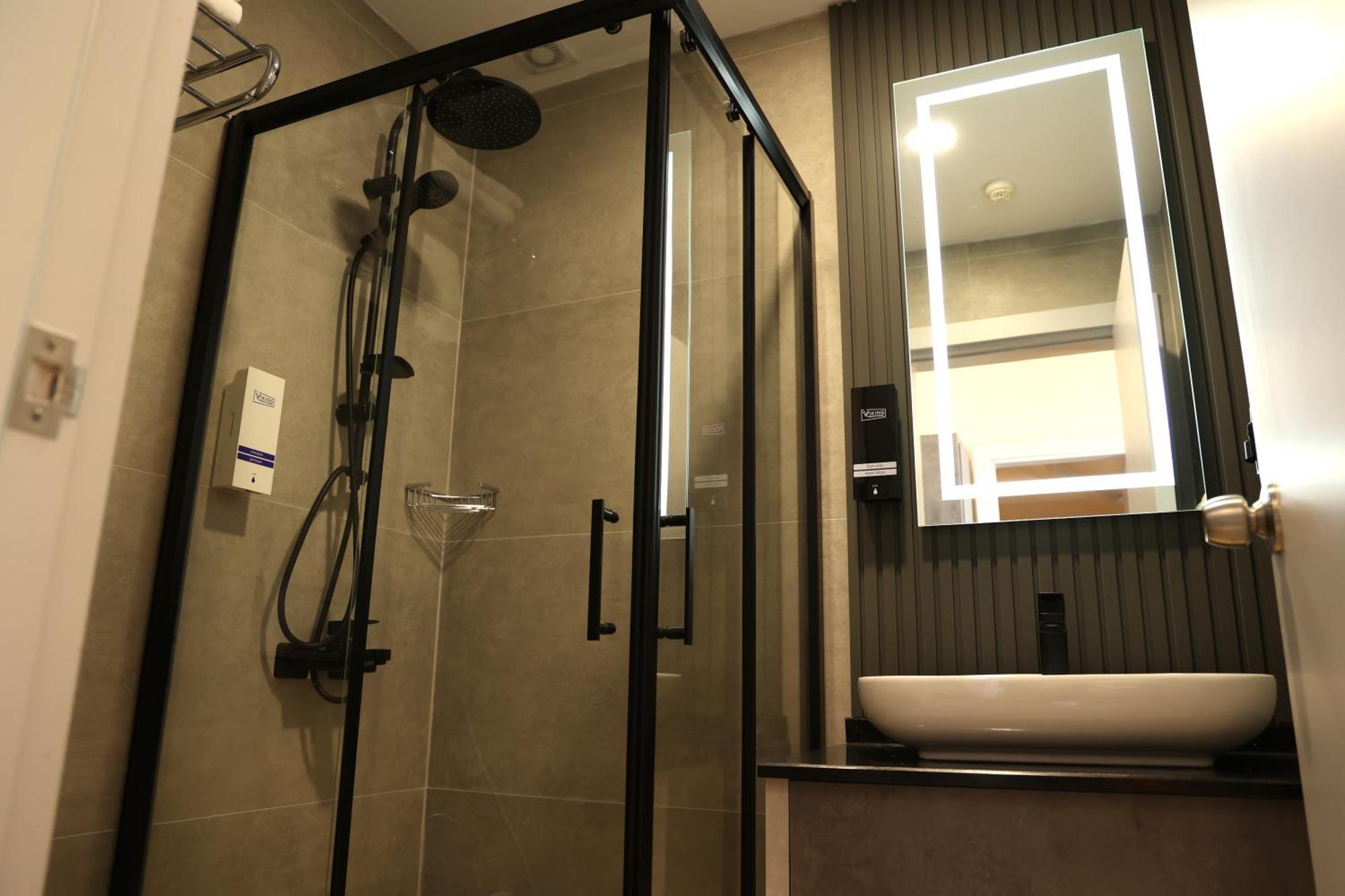 Hotel Lazlakar Sogutlu  Екстериор снимка