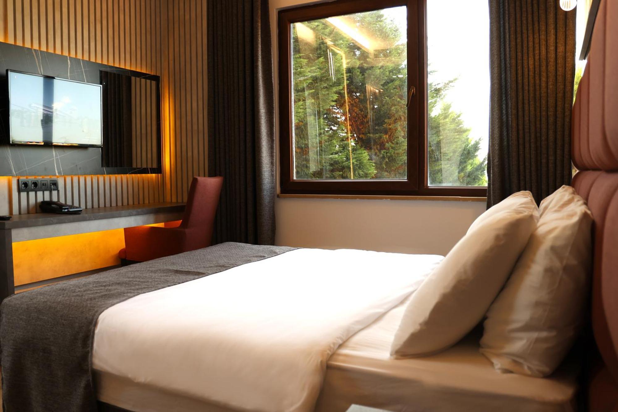 Hotel Lazlakar Sogutlu  Екстериор снимка
